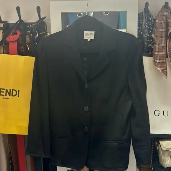 Armani linen blazer (medium ) - Picture 2 of 8